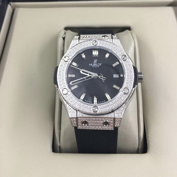 Купить Часы Женские Hublot